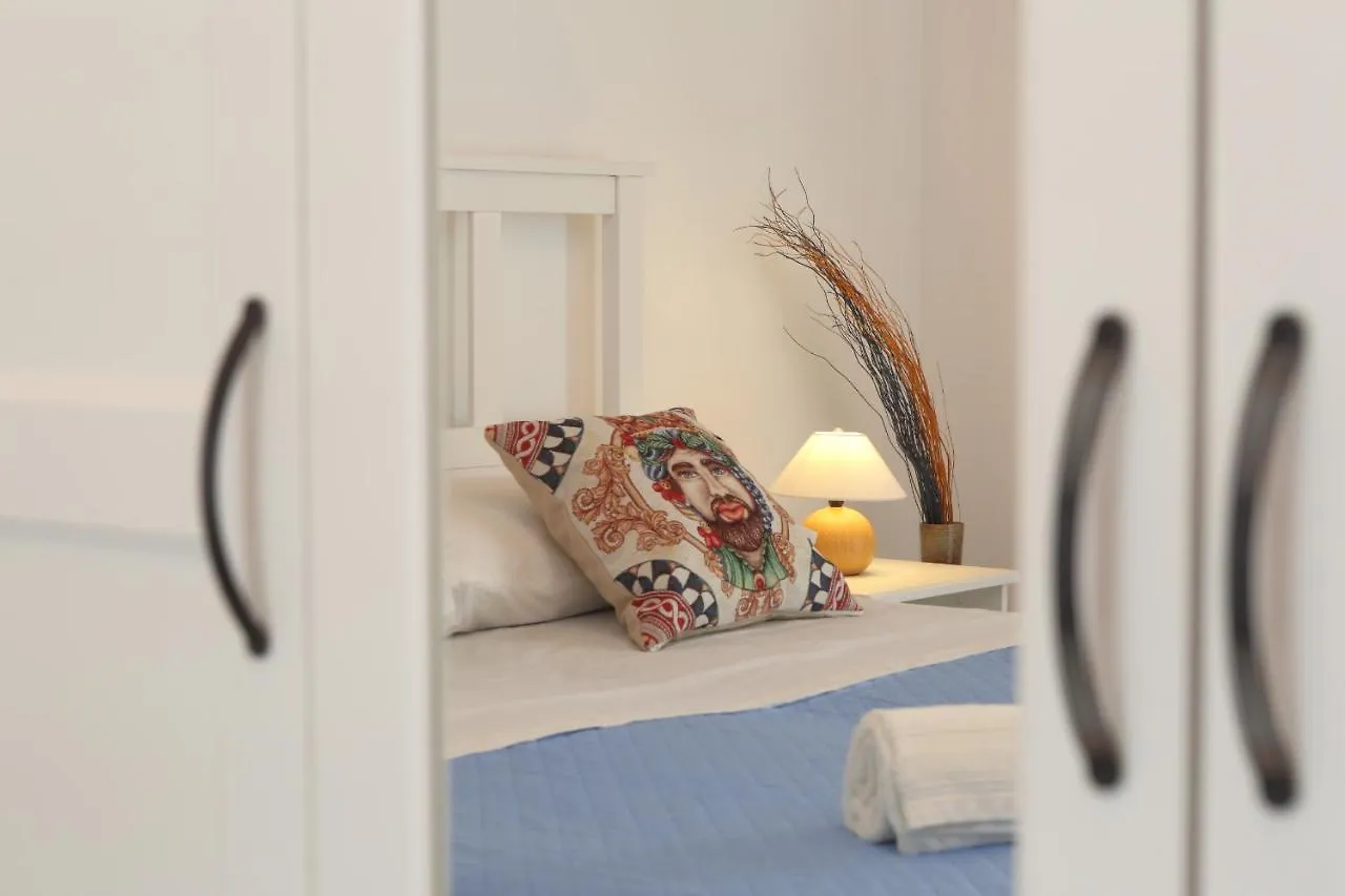 Casa Vacanza Ni Rosa Cefalu Holiday home