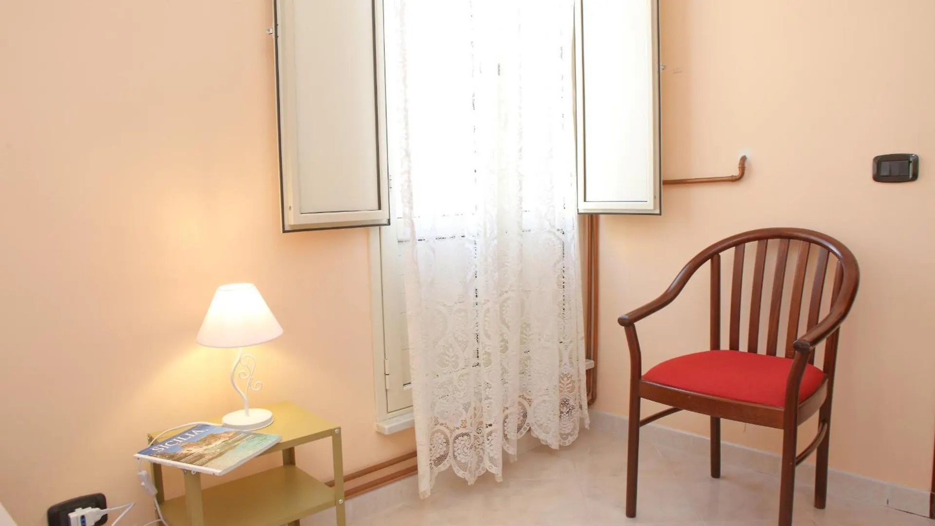 Holiday home Casa Vacanza Ni Rosa Cefalu