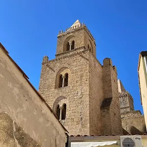 Rocca&torre Cefalù